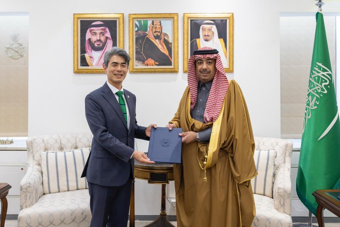 강신철 대사, 외교부 의전장 면담 및 신임장 사본 제출